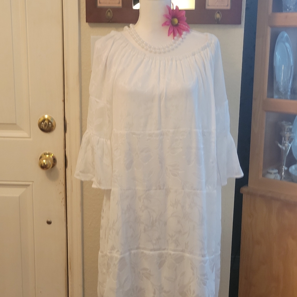 White 3/4 Sleeve Summer Dress
